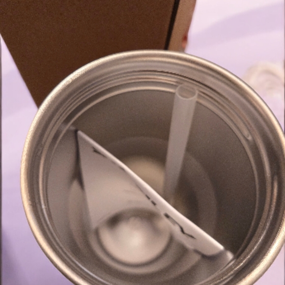 The Ice Flow Stanley Lilac Flip Straw Tumbler 20oz - Picture 4 of 4